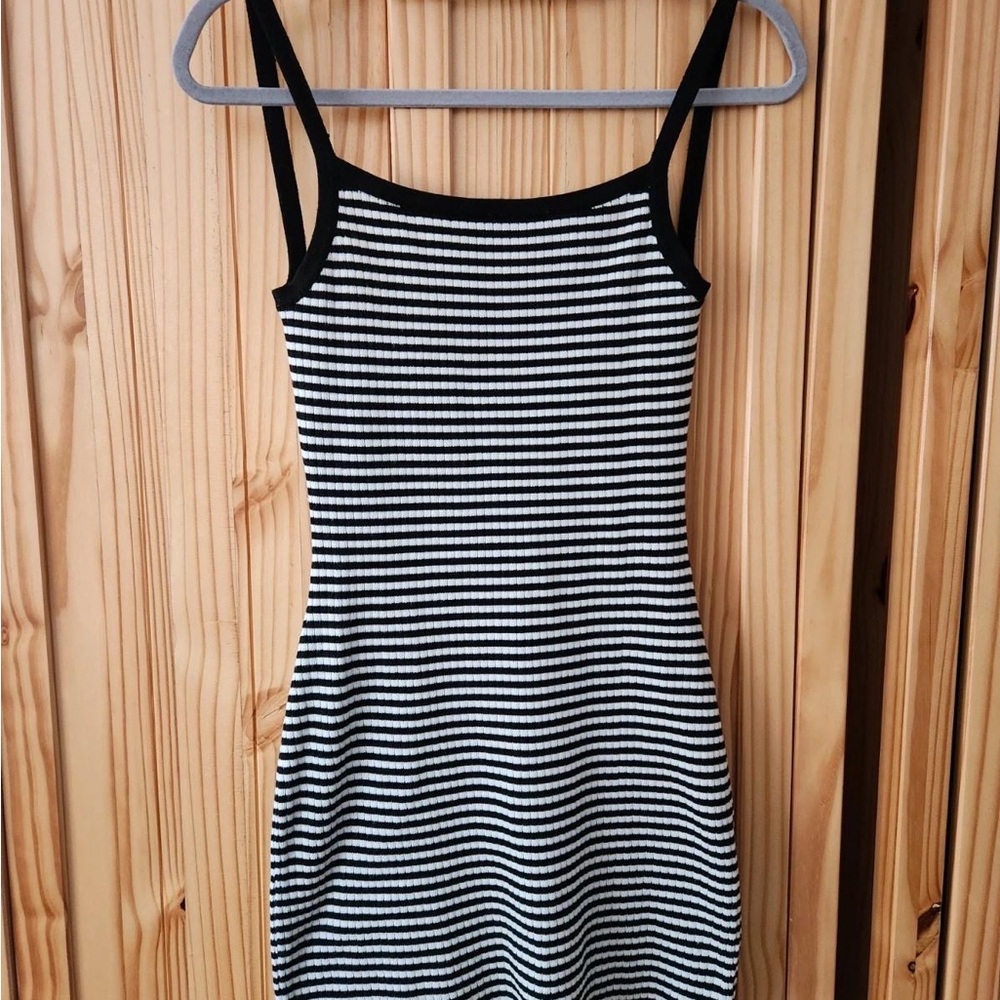 Black and White Sleeveless Spaghetti Strap Mini Dress